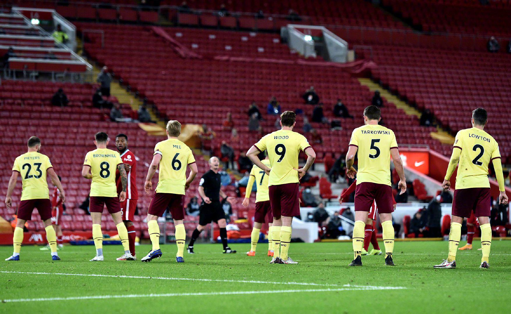 还意识到持 还意识到持