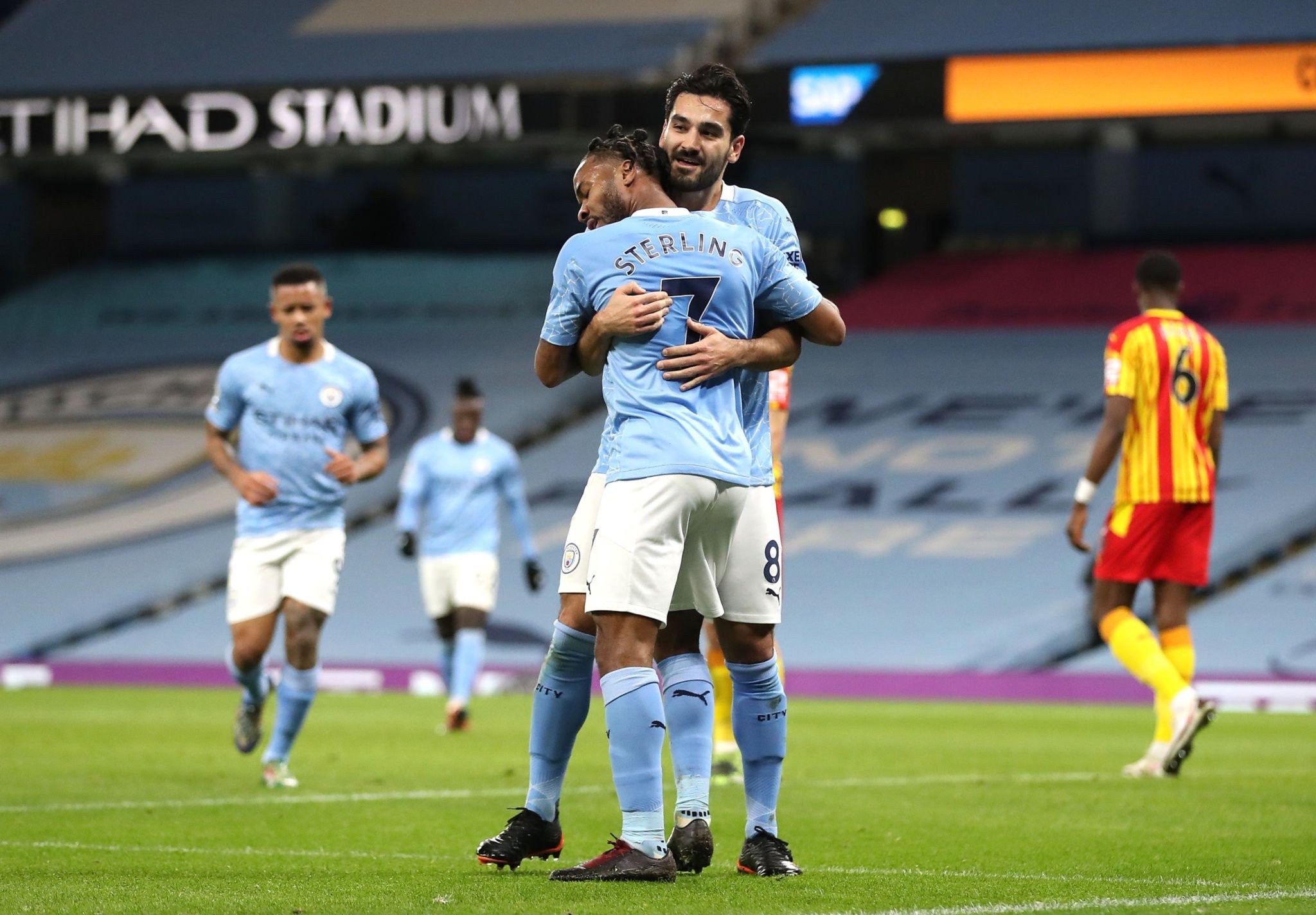 际舞台上表 际舞台上表